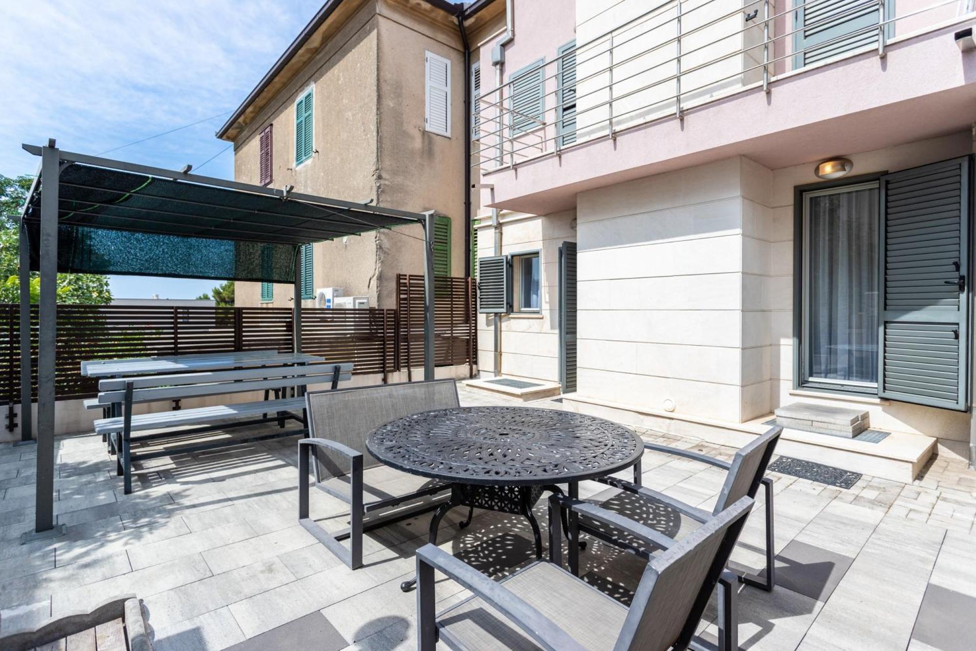 Villa Violeta With The Sea View, 3 Min Walk To The Beach Split Exterior foto