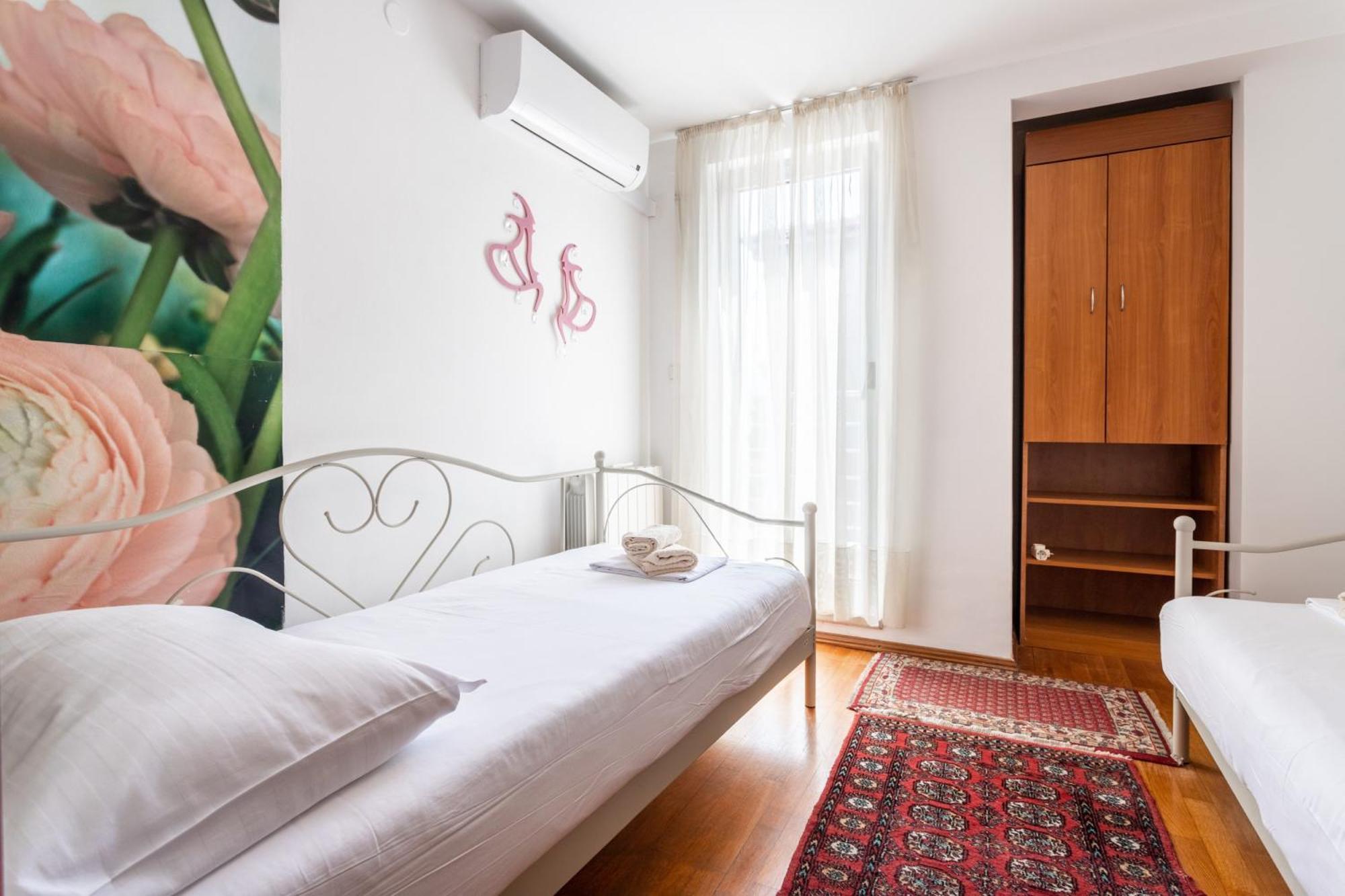 Villa Violeta With The Sea View, 3 Min Walk To The Beach Split Exterior foto